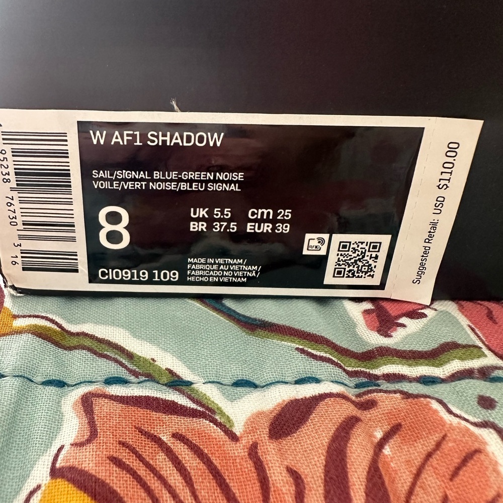 Nike women’s AF1 Shadow - Picture 2 of 8